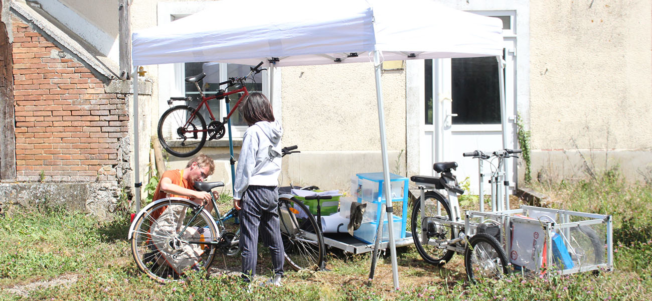 Les réparations de vélos par l’Atelier Ambulant